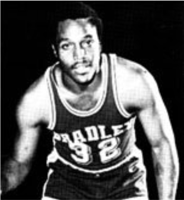 Coach Wayne McClain